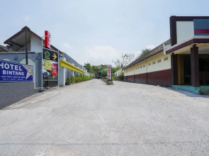OYO 1588 Hotel Bintang