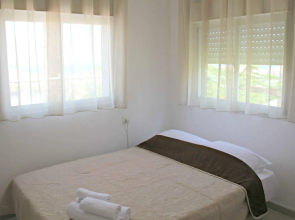 Happy Guest House