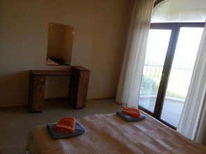 Menada Green Hills Apartments