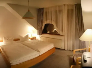 Lehnert