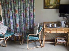 Jean Lee Bed & Breakfast