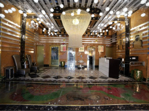 Roomi Suites Hotel