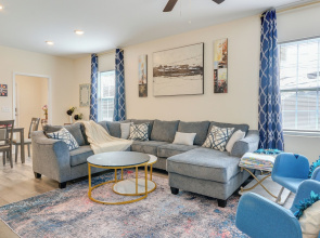 1 Mi to Downtown Greensboro: Newly Built Home!