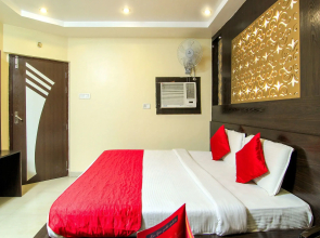 OYO 2000 Hotel Yash