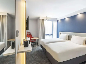 Holiday Inn Express Paris Poissy by IHG