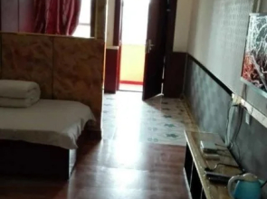 Urumqi Three Star Hotel Midong