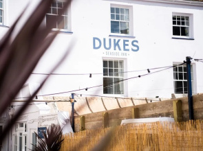 Dukes
