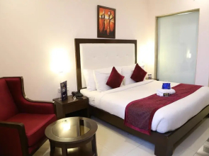 OYO Premium IVY Hospital