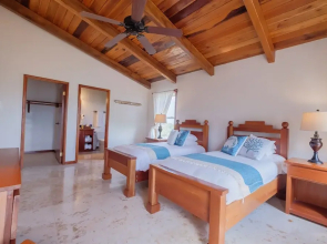 Indigo Belize 3C 3 Bedroom Condo by RedAwning