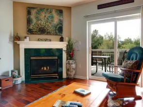 Whispering Pines 433