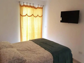 Casa com varanda, ar condicionado pet friendly