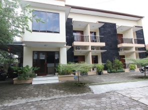 RedDoorz @ Turangga Sari