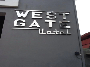 West Gate Hotel