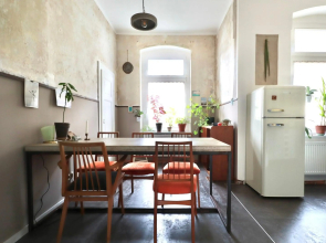 Vintage Apartment