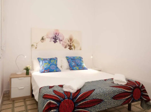 Centric Apartment El Molino Theater