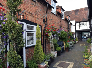 Luxury Cottage Near Windsor Castle