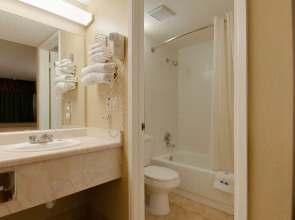 Vagabond Inn Bakersfield South