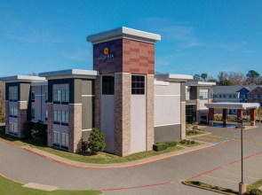 La Quinta Inn & Suites by Wyndham Tyler - University Area