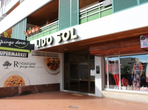 Monumental Apartment