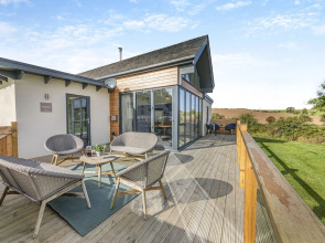 Shearwater Lodge