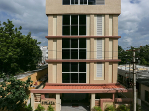 Treebo C Plaza