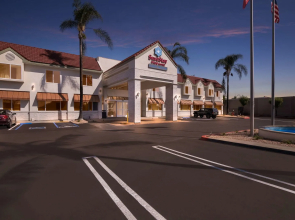 SureStay Plus By Best Western Upland Ontario North