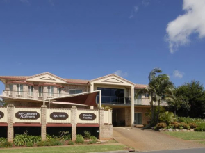 Highlander Motor Inn & Apartments