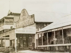 Joes Waterhole Hotel