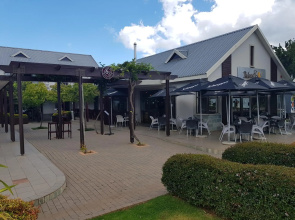Stay@67 Apartments, Dullstroom