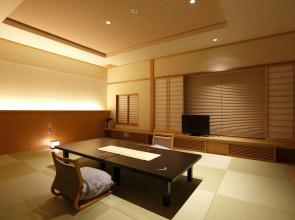 Tsukino Sumika Atami Juraku Hotel