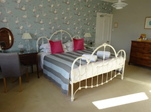 Yeoman's Acre Bed & Breakfast