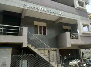 iROOMZ Pranathi Comforts