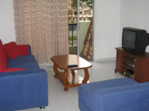 Api Api Apartment