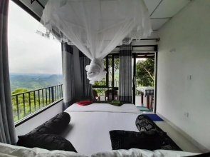 Glorious Nature Inn