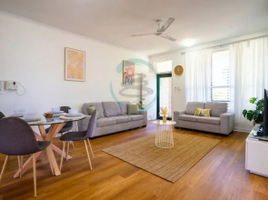 Zen Nest Cozy Lawn Minimalist