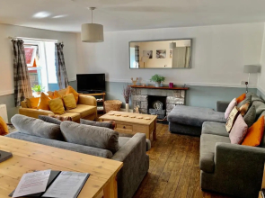 Tay Bunkhouse