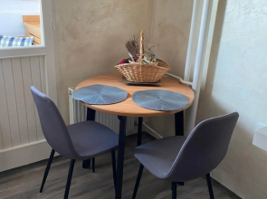 Lovely and Cosy 1-Bedroom Apartment