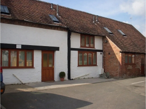 Broom Hall Inn