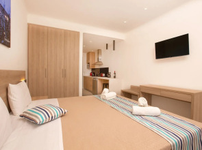 Passas Mare Apartments & Studios