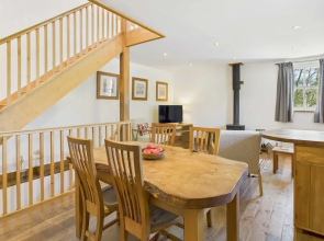 Host Stay The Bothy