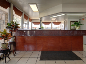 Americas Best Value Inn Uvalde