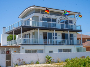 7th Wonder Guesthouse