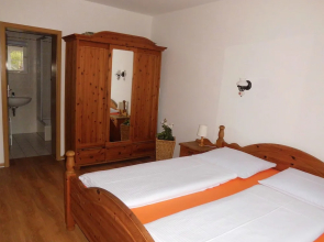 Delightful Apartment With Terrace, Parasol, Garden Furniture