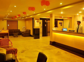 Nayagara Hotel