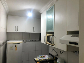 Apartamento aconchegante em condomínio fechado.