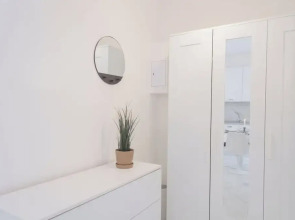 Luce Apartment by Rent all Como