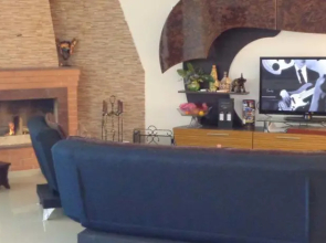 Holiday Home on Ioane Lazi