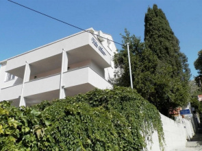 Apartments Aura