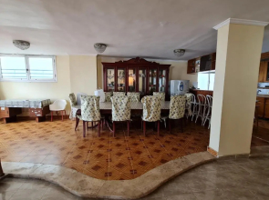 شقه دوبلكس علي البحر