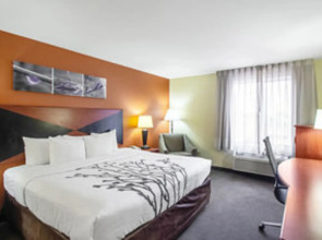 Sleep Inn & Suites Oregon - Madison